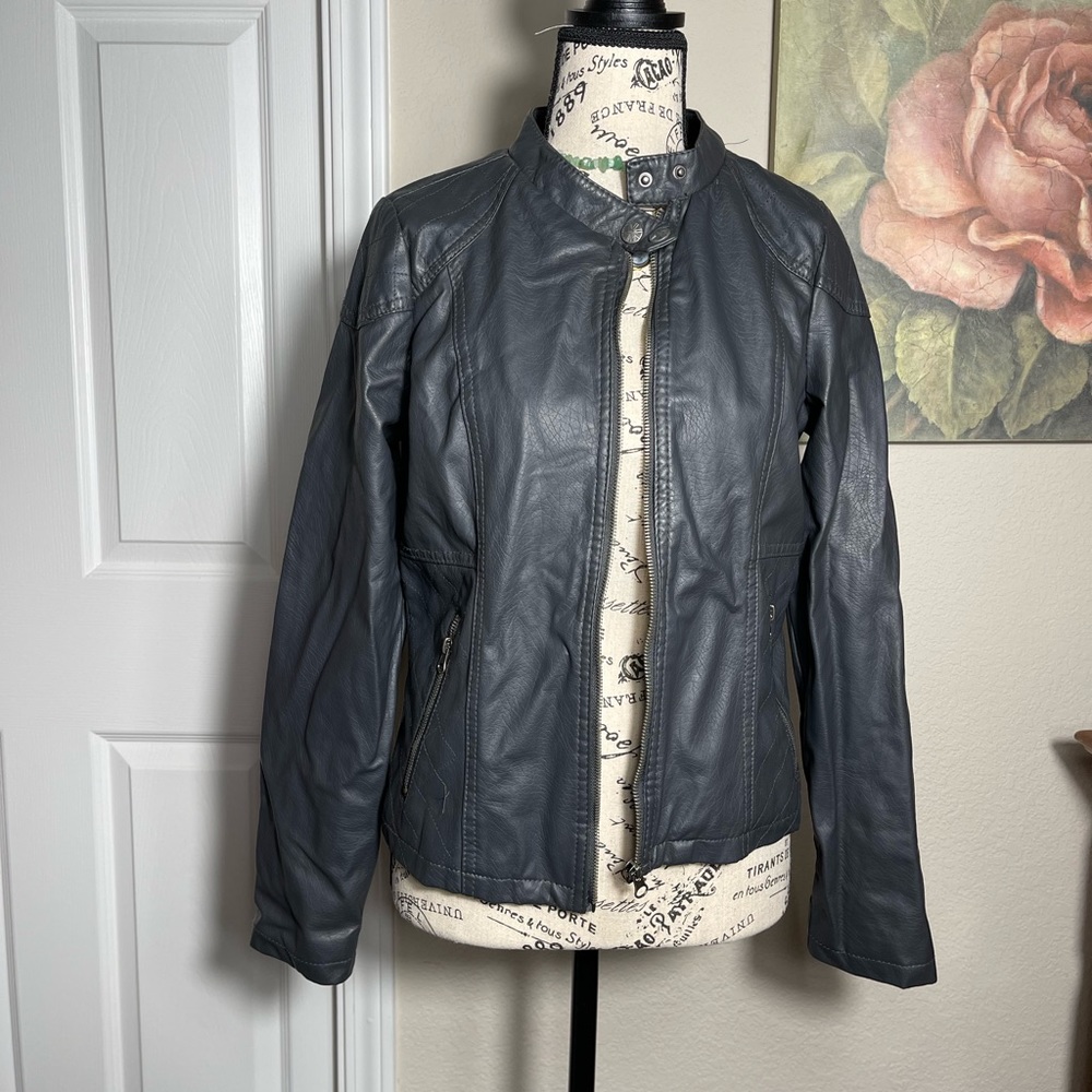 Gabriel Rocha Faux Leather